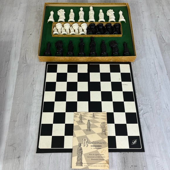 E.S. Lowe Other - Vintage 1959 Renaissance Chessmen by E.S. Lowe Chess Set Board Game